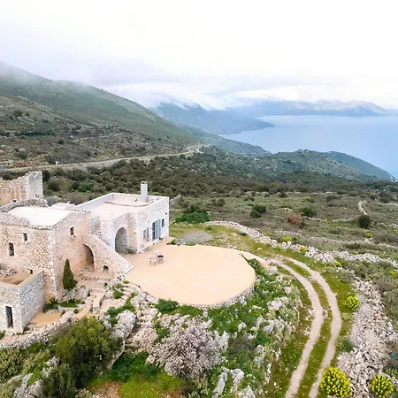 ヴィラ Zen In Mani